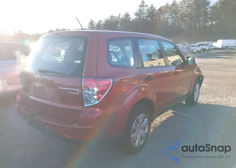 2010 Subaru Forester 2.5X из США, поврежденный, VIN JF2SH6AC3AH748002